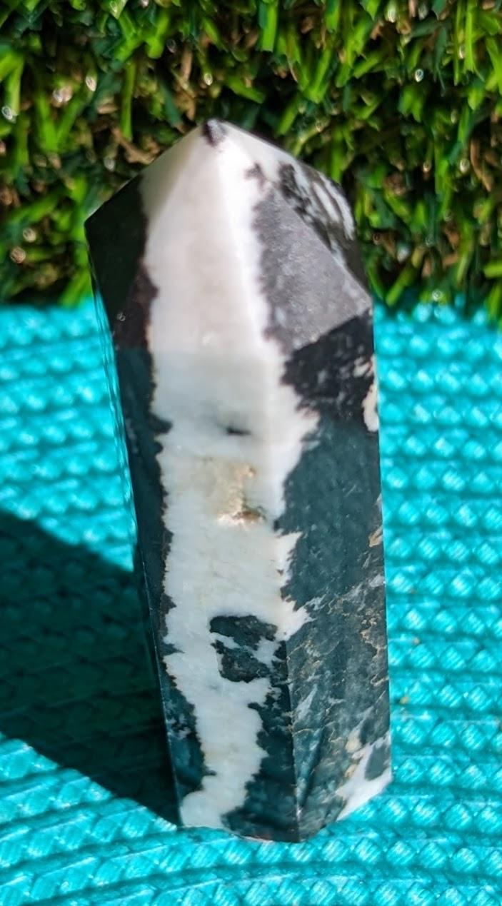 Zebra Stone Tower 9cm