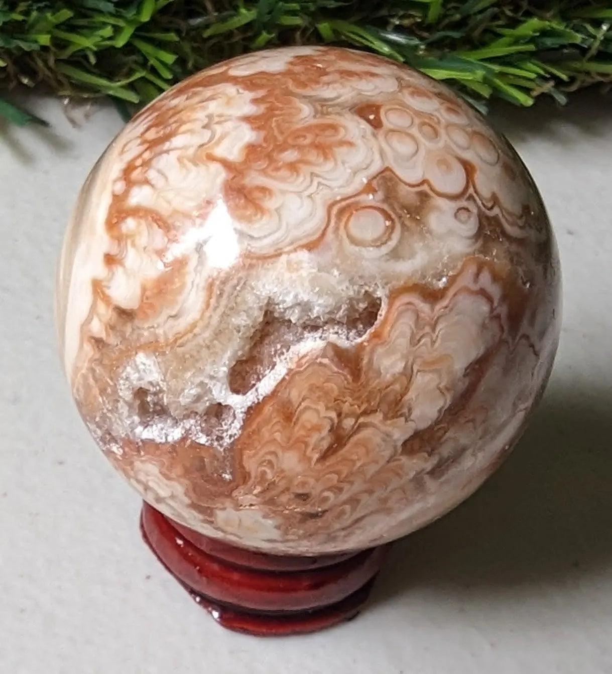 Red Vein Sphere 2-3cm