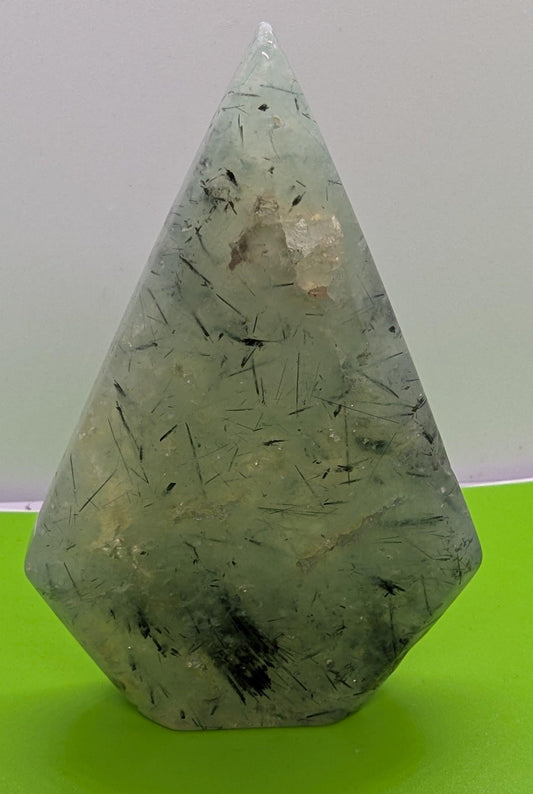 Prehnite Teardrop Free Form
